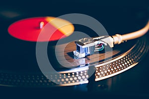 Professional dj turntable with illumination