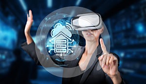 Virtual Reality Interaction with Cloud Computing Concept in Modern Home Environment for Innovative Technology