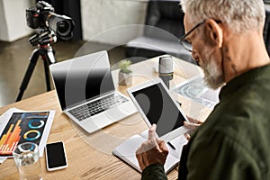 Engaging in digital tasks at a