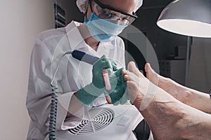 Professional hardware pedicure using electric machine