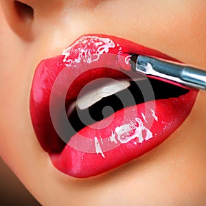 Professional Make-up. Lipgloss photo