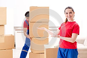 The professional movers doing home relocation