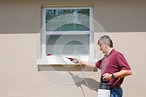 Professional pest control service DIY home owner photo