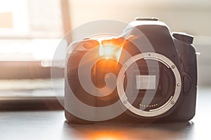 Professional camera: Reflex camera with open sensor photo