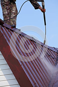 Professional roof washing.