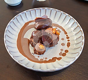 Profiterole-style puff pastry with Caribbean chocolate and peanut praline