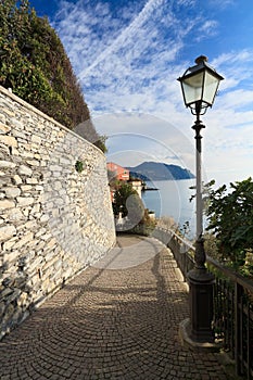 Promenade in Sori photo