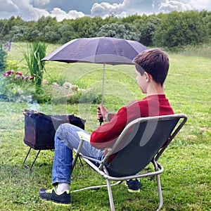 Protection brazier from rain