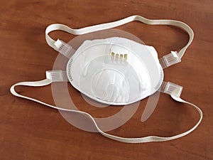 Protective dust mask