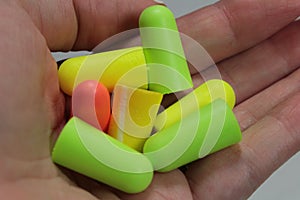 Protective ear plugs