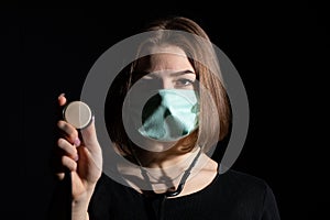 A young medicine apprentice starts her hospital duty in the infectious ward