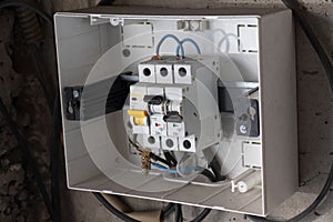 Protective shutdown device. Power distribution box