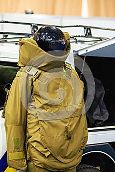 Protective suit for demining mines and shells