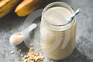 Protein Milkshake With Oats, Banana