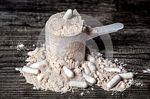 Protein scoop and bcaa pills