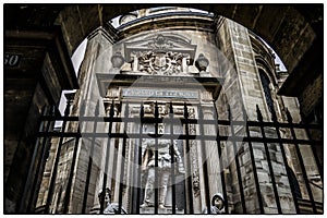 Protestant church of the Oratory of Louvre in Paris with the admiral Gaspard de Coligny statue