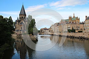 protestant church (temple neuf) and moselle river - metz - france