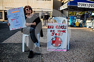 Protests against the Red Cross, Tel Aviv, Israel Ã¢â¬â 31 Dec, 202