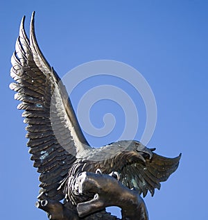 Proud Eagle Statue