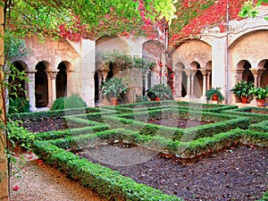 Provence cloister photo