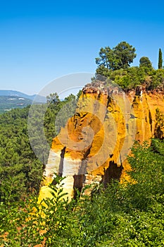 PROVENCE: Ochre Rocks or Carriere d`Ocre