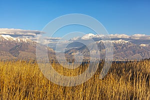 Provo canyon mountains seen from Saratoga Springs