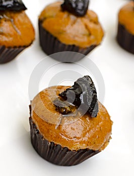 Prune cupcake