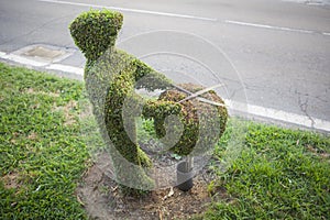 Pruner green sculpture, Losar de la Vera, Spain