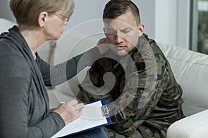 Psychiatrist helping war veteran