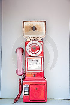 Public telephone