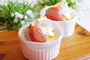 Pudding in a small cocotte