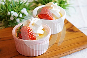 Pudding in a small cocotte