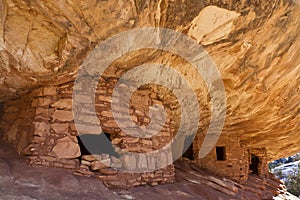 Puebloan Ruins on Mule Canyon