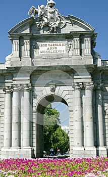 Puerta de AlcalÃÂ¡, Madrid photo