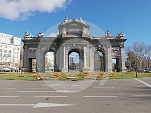 Puerta de AlcalÃÂ¡ de Madrid photo
