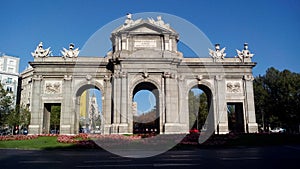 Puerta de AlcalÃÂ¡ photo