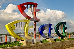 Puerto Princesa Baywalk Monument photo