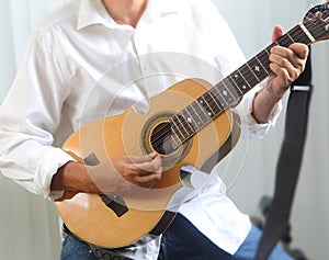 Puerto Rico Cuatro Player