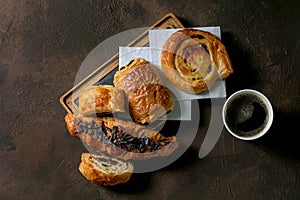 Puff pastry buns and croissant