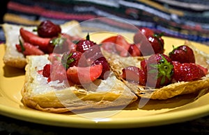 Puff pastry with strawberry