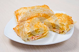 Puff pastry with verdure and salmon