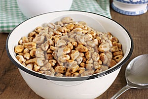 Puffed Wheat Cereal photo