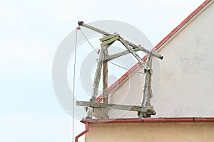 Pulley on construction