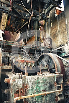 Pulley mining wheel
