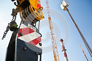 Pulley of a mobile lifting crane