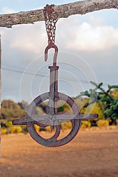 Pulley in a well