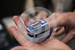 Pulse oximeter