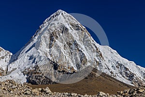 Pumori summit on Nepal EBC trek