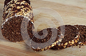 Pumpernickel on a breadboard photo