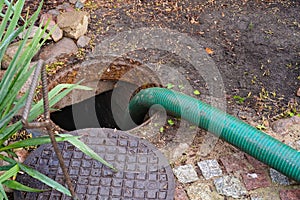 Pumping septic tanks photo
